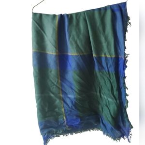 Vera 100% Acrylic‎ blue and green square head scarf and or wrap